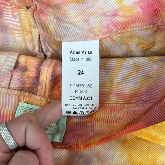 Tie Dye Aries Shorts | Size 24 - Picture 8 of 8